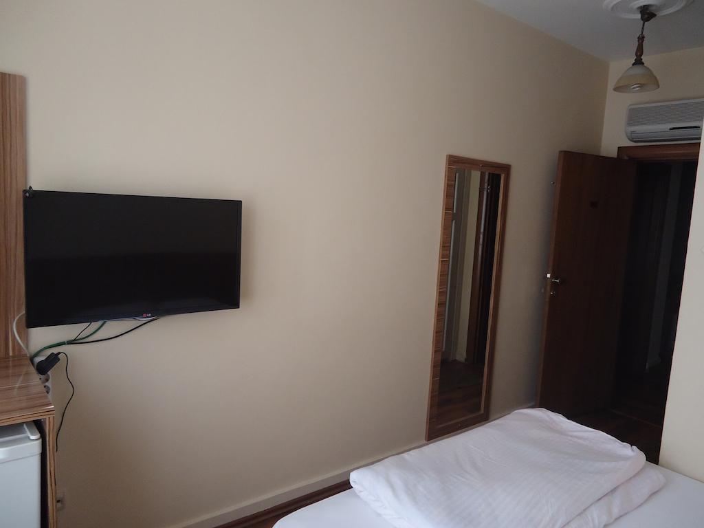Hotel Ozkar Мерсин Екстериор снимка